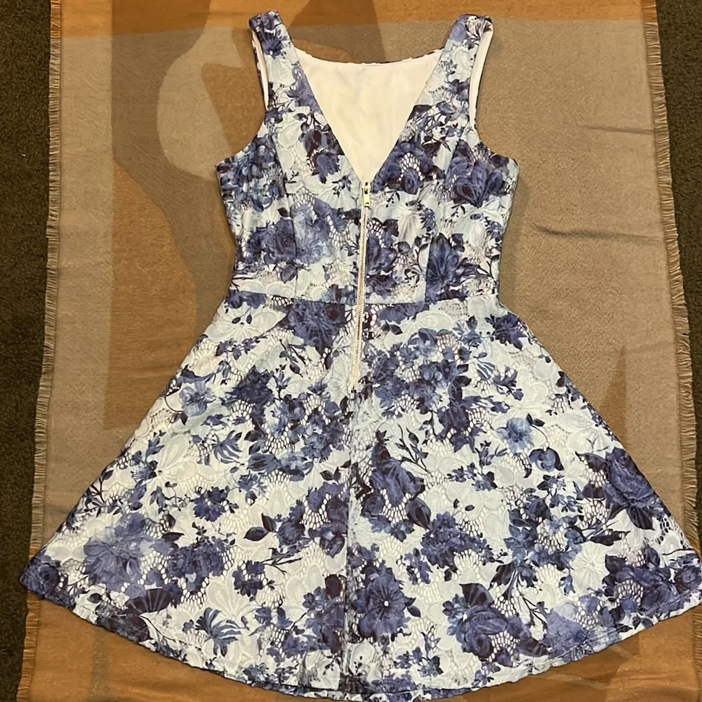 Blue Floral fit & flare dress from Speechless, Small (juniors)